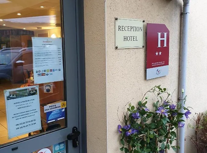 Fasthotel Le Rale Des Genets - Un Fh Collection Hotel