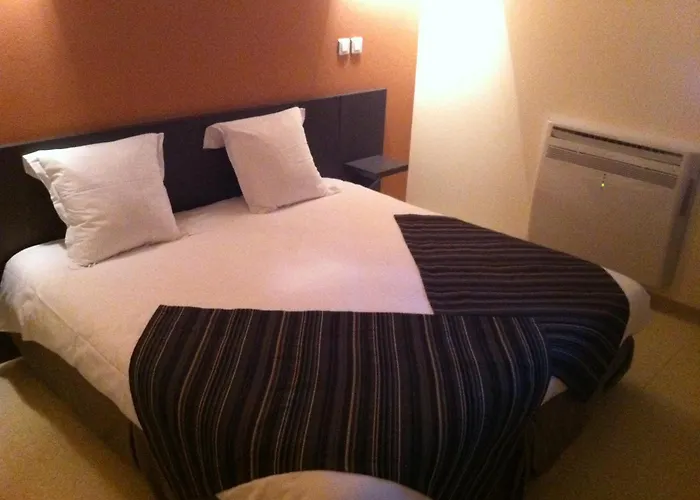 Fasthotel Le Rale Des Genets - Un Fh Collection Dun-sur-Meuse