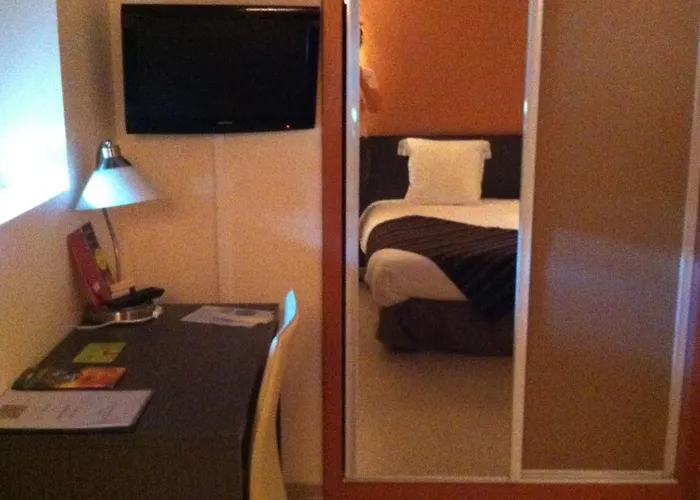 Hotel Fasthotel Le Rale Des Genets - Un Fh Collection Dun-sur-Meuse