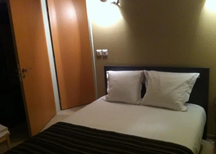 Fasthotel Le Rale Des Genets - Un Fh Collection Hotel